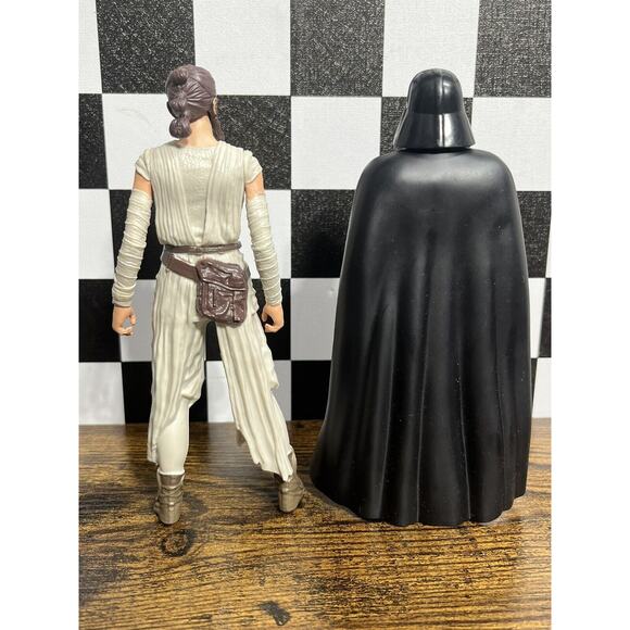 Hasbro Star Wars The Force Awakens Rey & Darth Vader Action Figure 6” - Picture 2 of 7